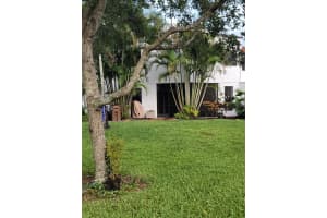 325 NW 36th Ave #325, Deerfield Beach, FL 33442, Sold 05/24/22