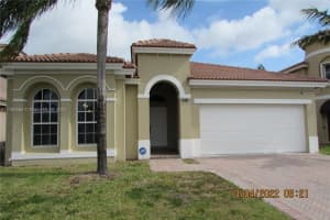 2211 SE 1st St, Homestead, FL 33033, Sold 07/05/22