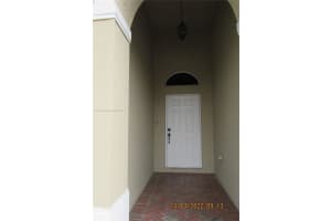 2211 SE 1st St, Homestead, FL 33033, Sold 07/05/22