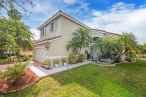19326 SW 5th St, Pembroke Pines, FL 33029, Sold 06/10/22