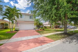 19326 SW 5th St, Pembroke Pines, FL 33029, Sold 06/10/22
