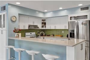 15471 Kippford Ct, Miami Lakes, FL 33014, Sold 06/29/22