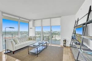 19501 W Country Club Dr APT 2313, Aventura, FL 33180, Sold 08/01/22