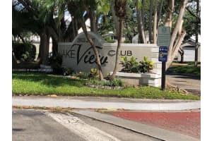 2880 N Oakland Forest Dr APT 306, Oakland Park, FL 33309, Sold 05/24/22