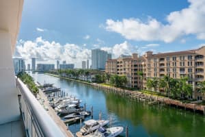 2950 NE 188th St APT 419, Aventura, FL 33180, Sold 06/01/22