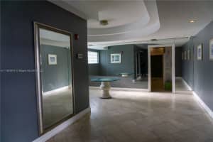 710 Washington Ave APT 220, Miami Beach, FL 33139, Sold 12/01/22