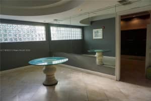 710 Washington Ave APT 220, Miami Beach, FL 33139, Sold 12/01/22
