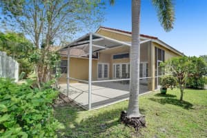 628 Stanton Dr, Weston, FL 33326, Sold 05/24/22