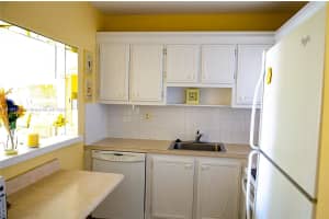5620 SW 3rd Pl APT 212, Margate, FL 33068, Sold 05/27/22