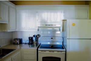 5620 SW 3rd Pl APT 212, Margate, FL 33068, Sold 05/27/22