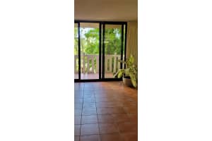 1121 Crandon Blvd APT E206, Key Biscayne, FL 33149, Sold 08/30/22