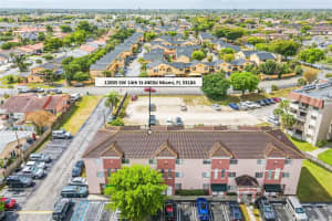 12005 SW 14th St 403 d, Miami, FL 33184, Sold 06/29/22