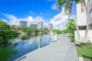 377 Poinciana Island Dr #1116, Sunny Isles Beach, FL 33160, Sold 07/22/22