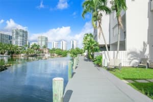 377 Poinciana Island Dr #1116, Sunny Isles Beach, FL 33160, Sold 07/22/22