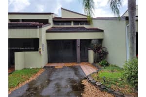 3825 Estepona Ave, Doral, FL 33178, Sold 05/31/22