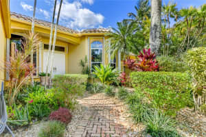 300 Mallard Rd, Weston, FL 33327, Sold 06/24/22
