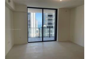 1000 Brickell Plaza #2703, Miami, FL 33131, Sold 06/10/22