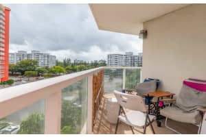 1301 NE Miami Gardens Dr #515w, Miami, FL 33179, Sold 06/07/22