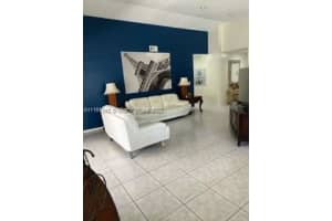 19123 NW 78th Ct, Hialeah, FL 33015, Sold 06/06/22