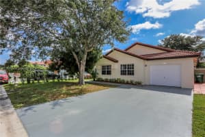 18915 NW 56th Ct, Miami Gardens, FL 33055, Sold 05/20/22