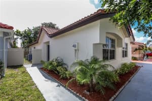 18915 NW 56th Ct, Miami Gardens, FL 33055, Sold 05/20/22