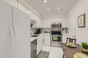 2501 S Ocean Dr APT 339, Hollywood, FL 33019, Sold 06/22/22