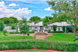 11155 SW 40th St, Davie, FL 33328, Sold 07/01/22