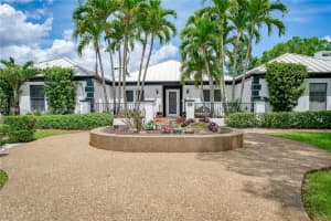 11155 SW 40th St, Davie, FL 33328, Sold 07/01/22