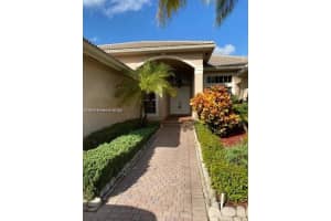 15311 SW 38th St, Davie, FL 33331, Sold 06/20/22