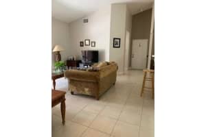15770 SW 104th Terrace APT 302, Miami, FL 33196, Sold 11/02/22