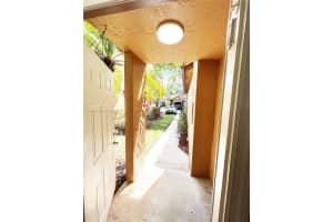 1377 Veracruz Ln # 6-10, Weston, FL 33327, Sold 05/31/22