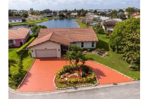 10524 NW 71st St, Tamarac, FL 33321, Sold 05/27/22