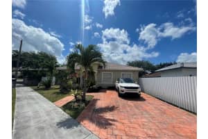 16454 NW 76th Pl, Hialeah, FL 33015, Sold 09/16/22