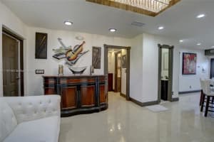 10370 SW 220th St APT 111, Cutler Bay, FL 33190, Sold 07/27/22