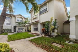 605 NW 108th Terrace, Pembroke Pines, FL 33026, Sold 06/06/22