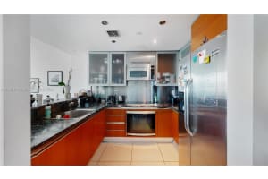 520 West Ave APT 1103, Miami Beach, FL 33139, Sold 12/01/22
