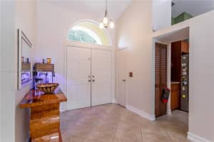 5546 SW 100th Terrace, Cooper City, FL 33328, Sold 05/31/22