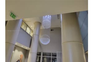 Opera Tower, 1750 N Bayshore Dr APT 4902, Miami, FL 33132, Sold 09/26/22