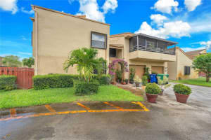 3031 W Missionwood Ln # C-35, Miramar, FL 33025, Sold 06/02/22