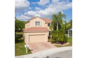 674 Lone Pine Ln, Weston, FL 33327, Sold 06/23/22