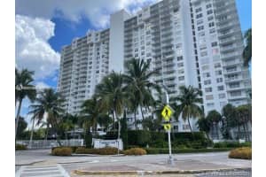 2801 NE 183rd St #502w, Aventura, FL 33160, Sold 06/27/22