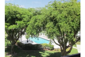 1040 SE 4th Ave APT 329, Deerfield Beach, FL 33441, Sold 05/23/22