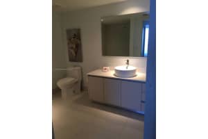 2602 E Hallandale Beach Blvd r504, Hallandale Beach, FL 33009, Sold 05/24/22