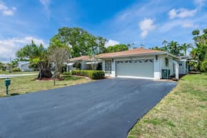 8111 NW 91st Ave, Tamarac, FL 33321, Sold 06/10/22