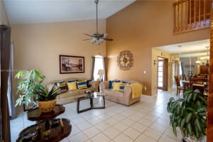 19931 NW 82nd Ct, Hialeah, FL 33015, Sold 07/20/22