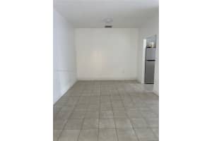9181 Fontainebleau Blvd APT 7, Miami, FL 33172, Sold 06/30/22