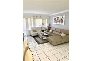 4670 NW 79th Ave #1h, Doral, FL 33166, Sold 07/11/22