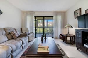 3307 Lucerne Park Dr #3307, Greenacres, FL 33467, Sold 06/29/22