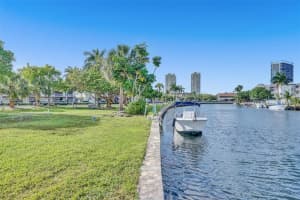 300 Layne Blvd APT 206, Hallandale Beach, FL 33009, Sold 05/27/22