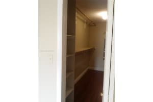 6930 NW 186th St Apt 1-305, Hialeah, FL 33015, Sold 06/07/22